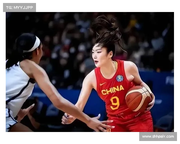 18 岁新星闪耀!中国女篮锋线新核场均 19.7 分,或成李梦接班人 18 岁新星闪耀!中国女篮锋线新核场均 19.7 分,或成李梦接班人